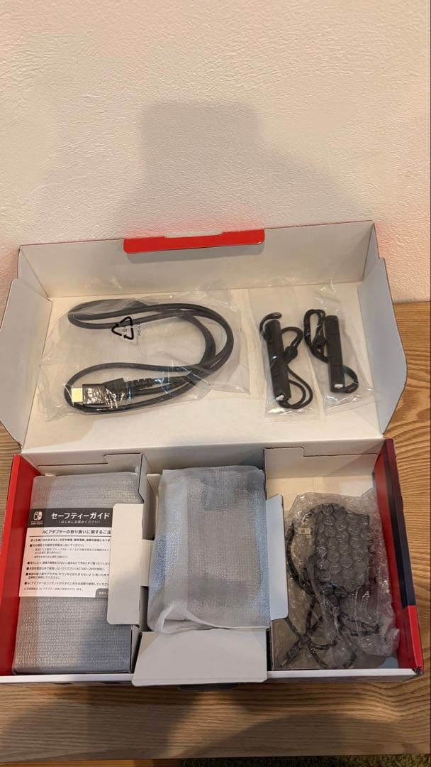 【付属品完備】Nintendo Switch バッテリー強化版