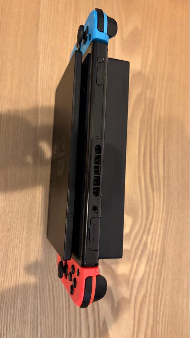 【付属品完備】Nintendo Switch バッテリー強化版