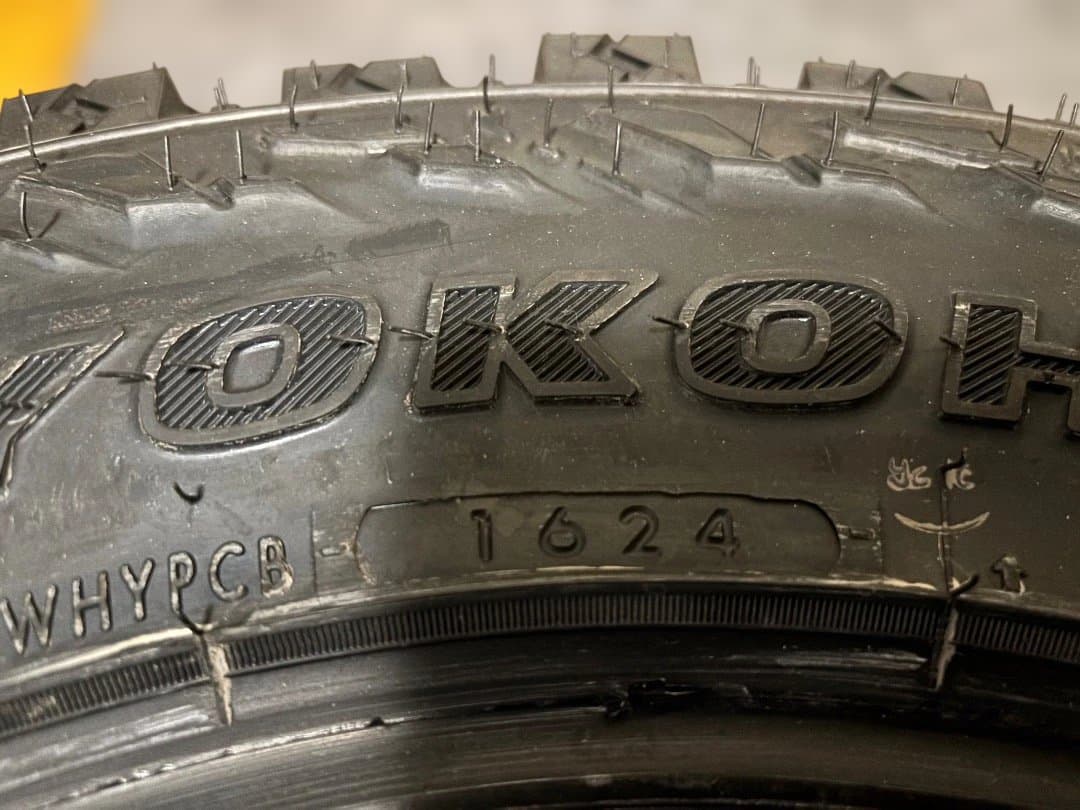 ジムニー　JA11 JA 22 JB23 JB64 185/85R16