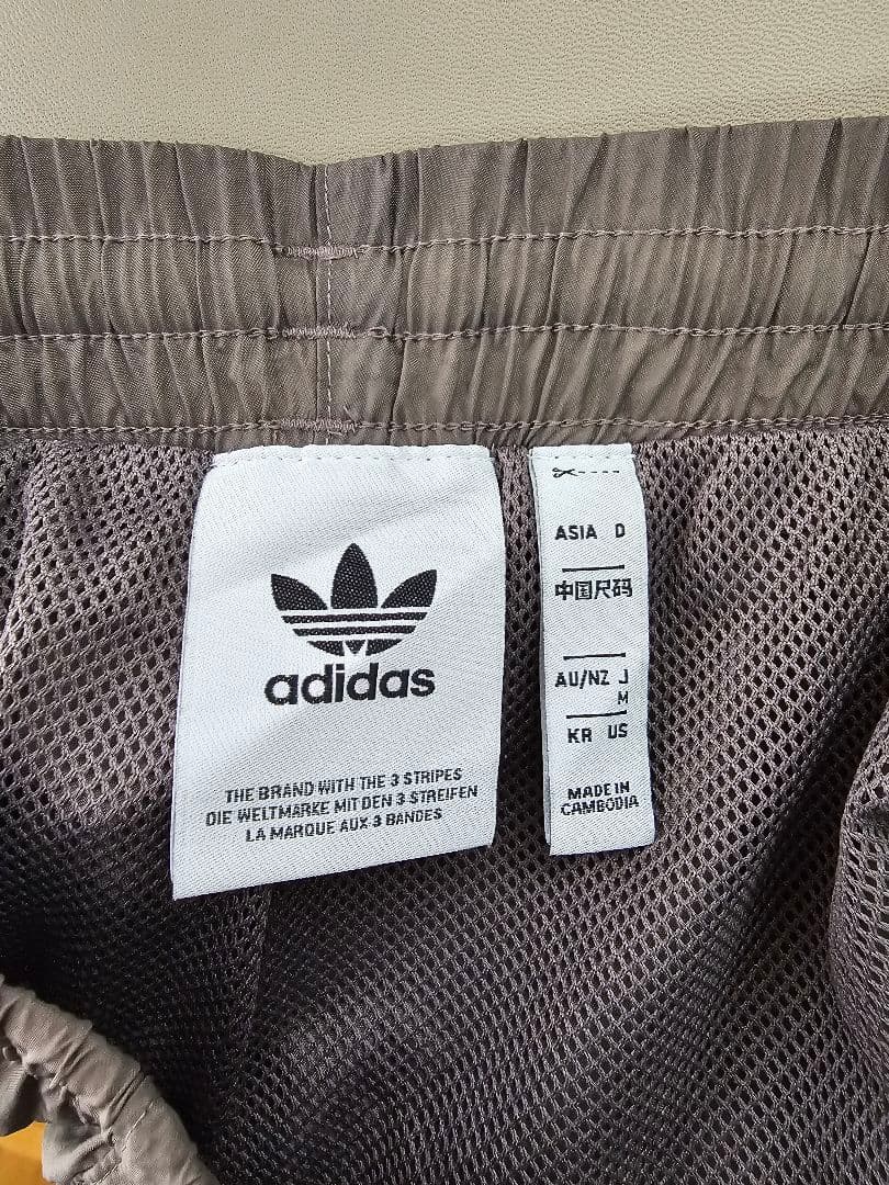 adidas originals レアルマドリード パンツ
