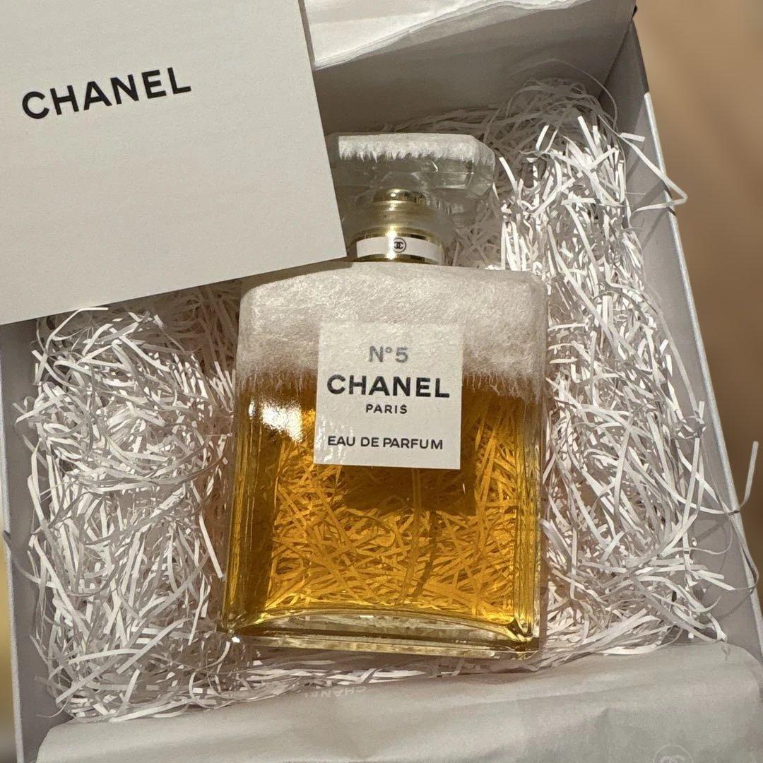CHANEL holiday 限定 NO.5