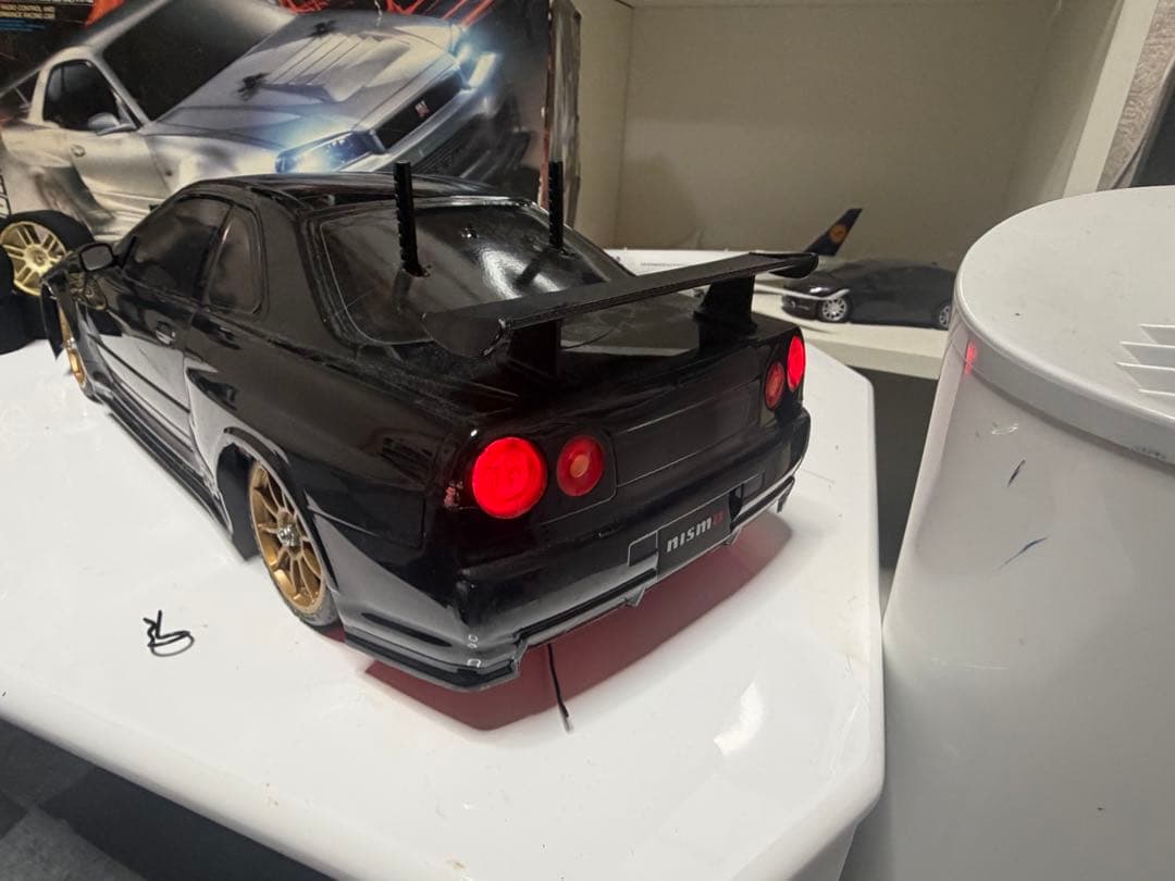 GT-R R34 タミヤラジコンカー 1/10速ドリ