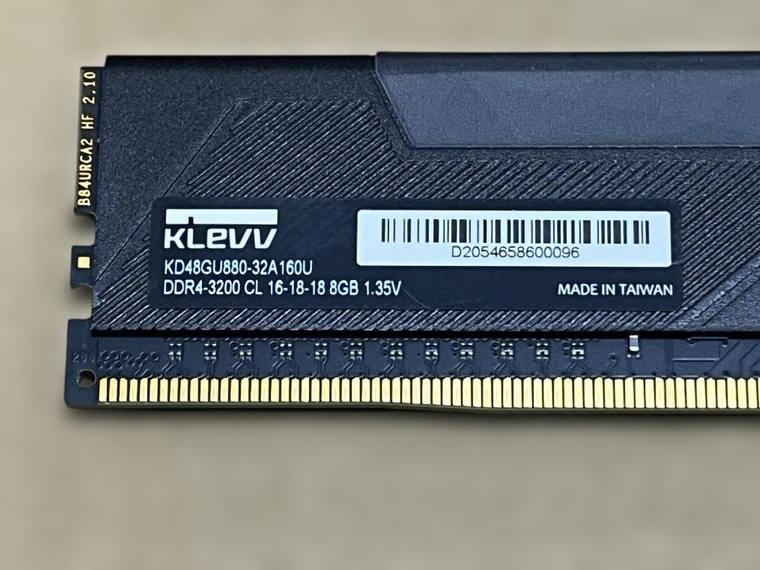 KLEVV DDR4-3200 8GB メモリー 2枚セット
