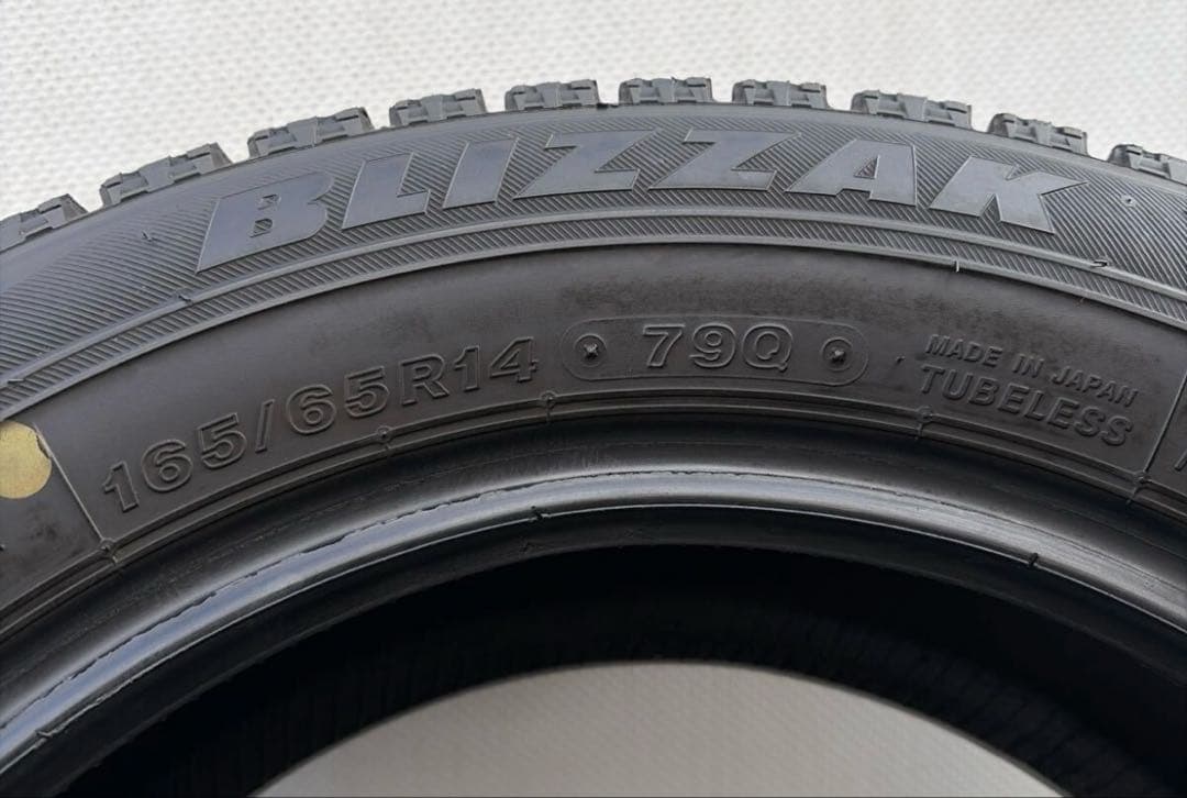 送料無料⭐︎バリ溝⭐︎165/65R14☆BRIDGESTONE☆VRX☆4本☆