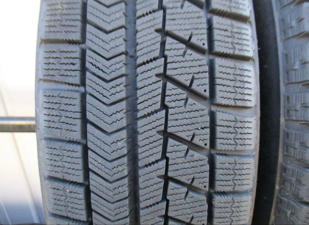 送料無料⭐︎バリ溝⭐︎165/65R14☆BRIDGESTONE☆VRX☆4本☆