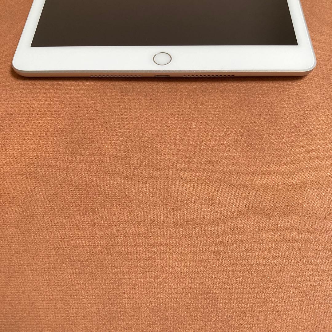 725【早い者勝ち】iPad8 第8世代 32GB WIFIモデル☆