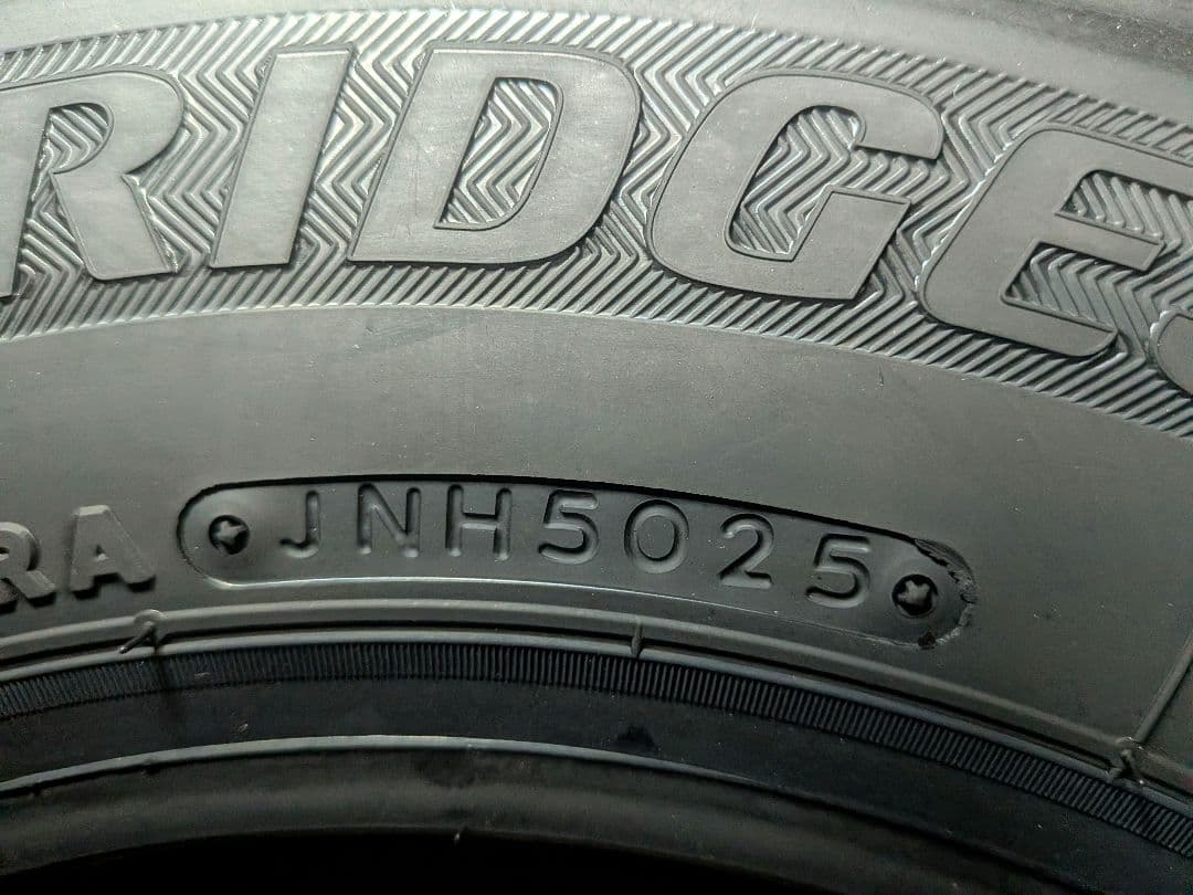 ④BRIDGESTONE W300 145/80R12LT 80/78N
