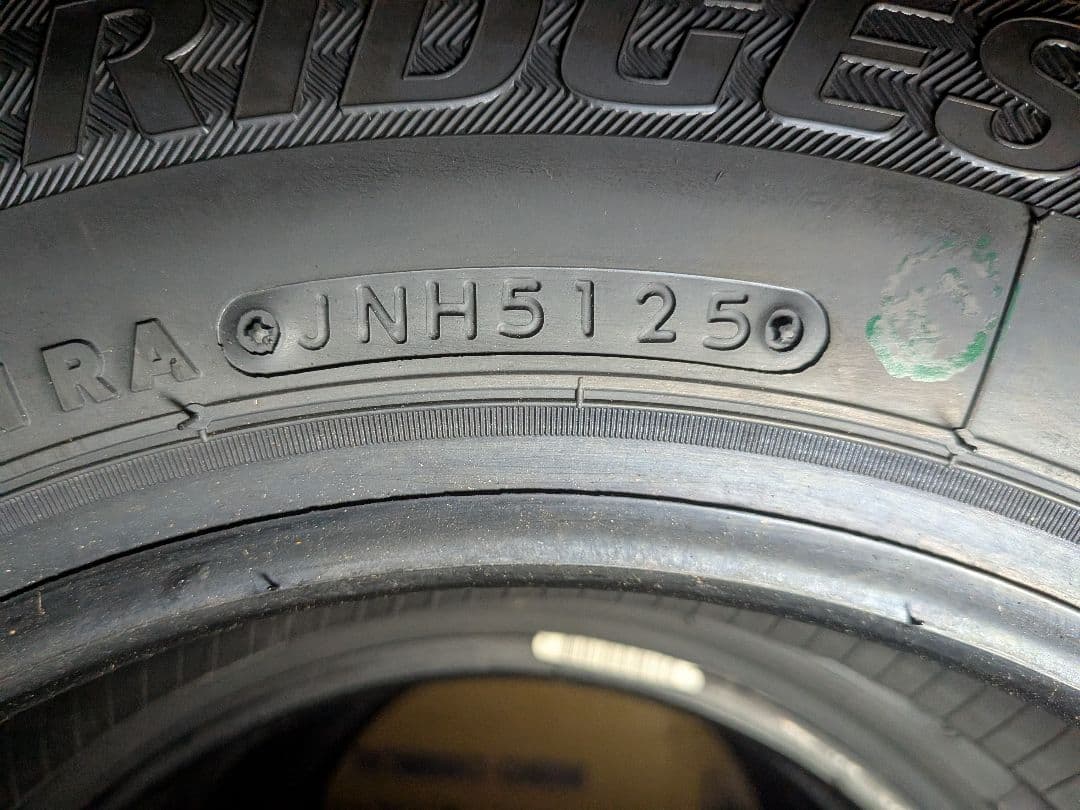 ④BRIDGESTONE W300 145/80R12LT 80/78N