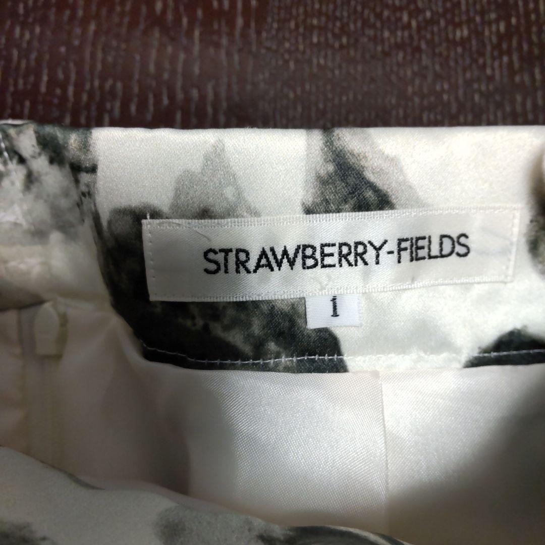 riko様STRAWBERRY FIELDS　ローズプリントスカート