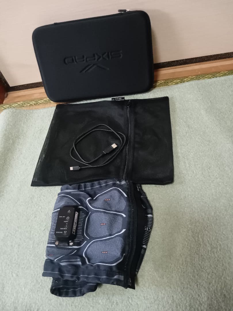 SIXPAD コアベルト Ｍサイズ