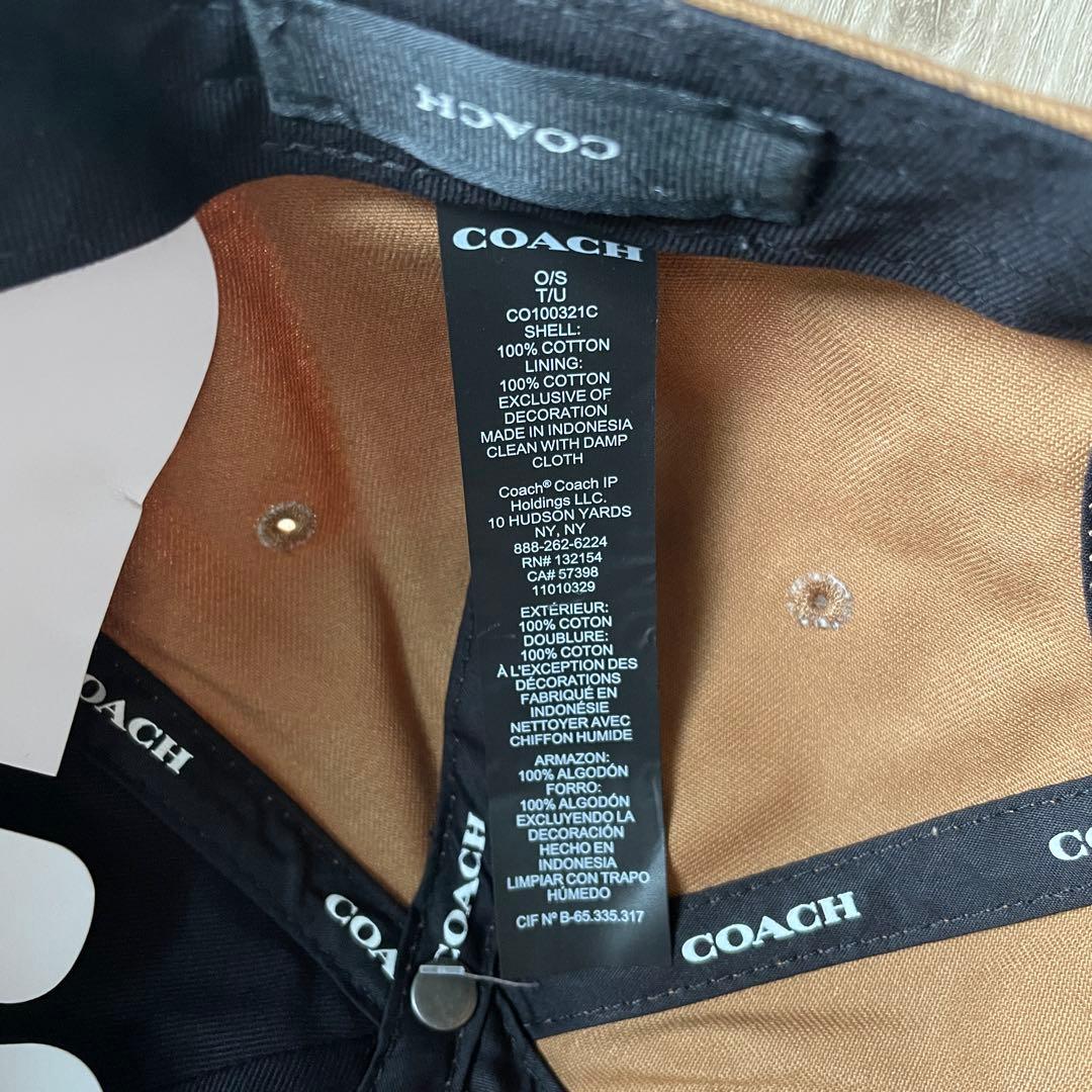 【新品】coach ロゴ入り　ブラウン　キャップ