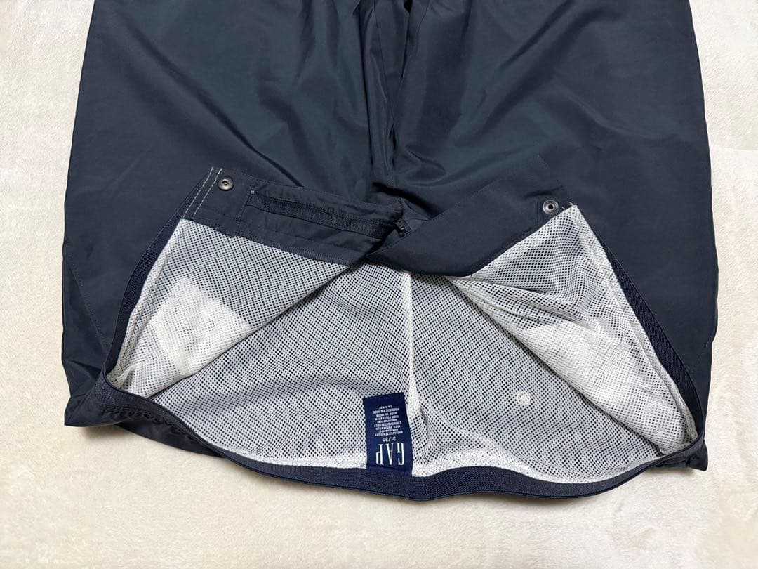 オールドGap ギャップ ギミックナイロンパンツ