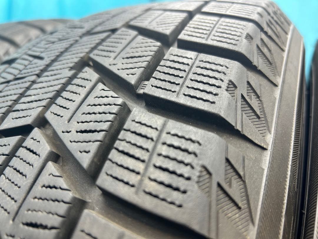 2023年製195/50R16バリ山！中古スタッドレスタイヤ4本セット