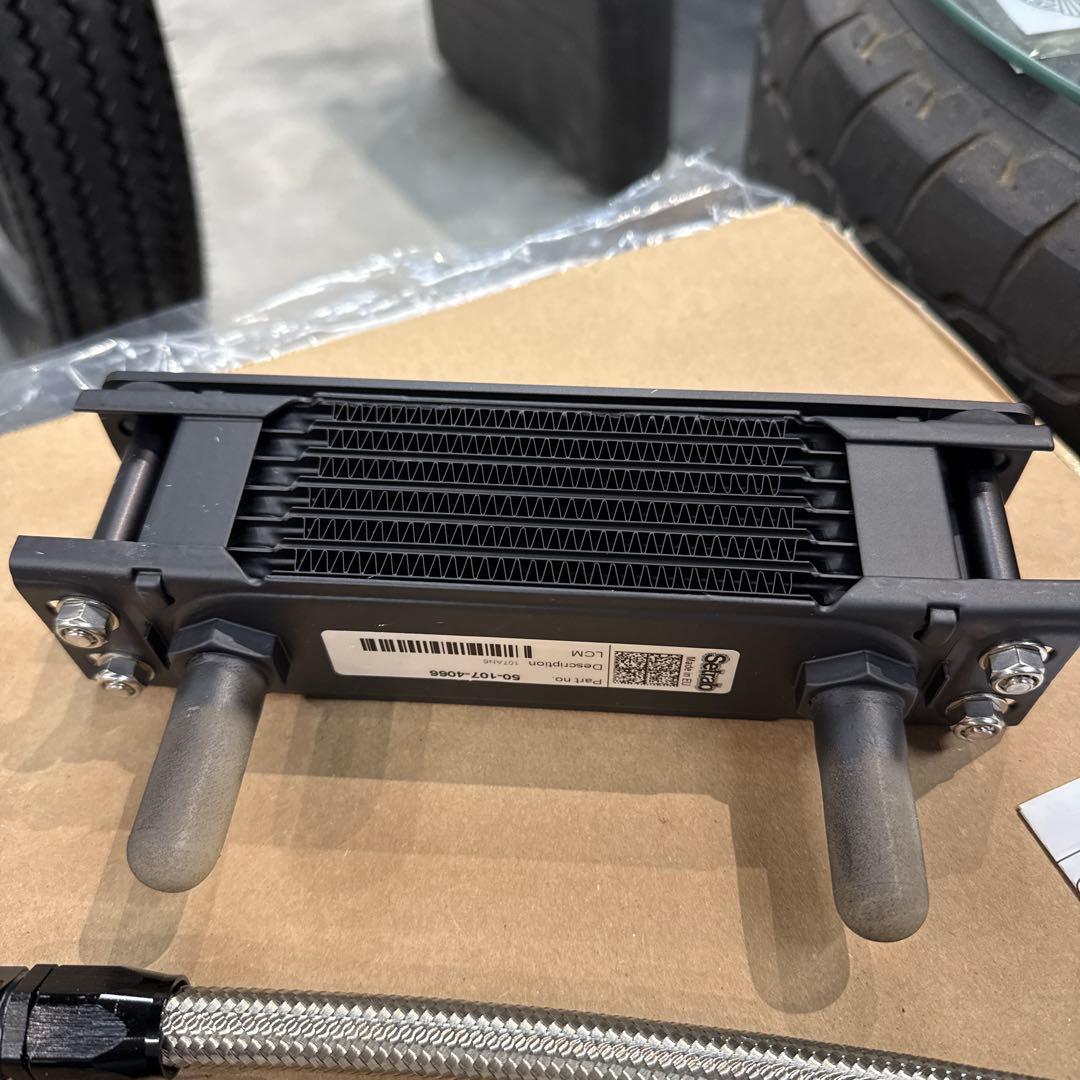 アクティブオイルクーラー ヤマハSR400.500黒 未使用