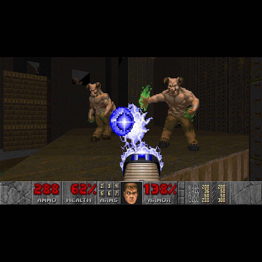 DOOM + DOOM II DOOM 1 + 2 ドゥーム switch