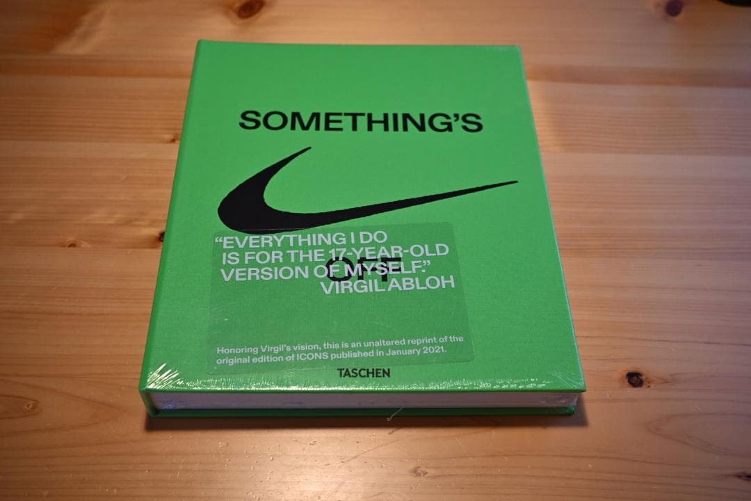 アート・デザイン・音楽 NIKE | Virgil Abloh. Icons