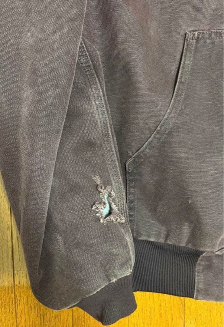 た*き様 Carhartt J06BRG