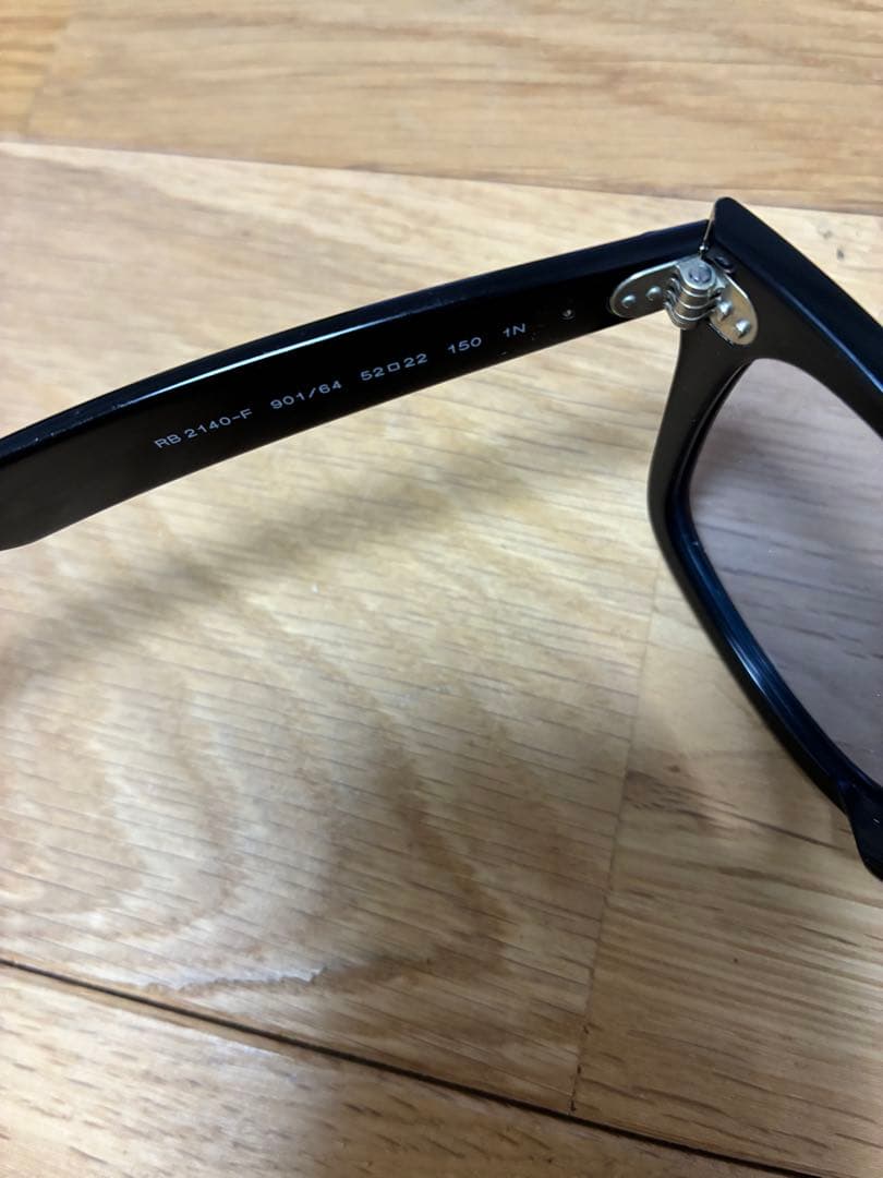 Ray-Ban ブラック サングラスウェイファーラー