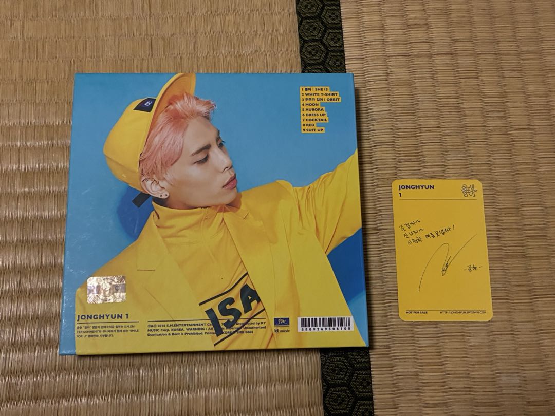 SHINee JONGHYUN ジョンヒョン She is 好き トレカ付き