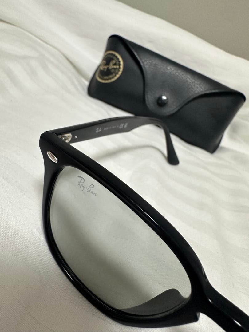 Ray-Ban RB2140 ブラックサングラス