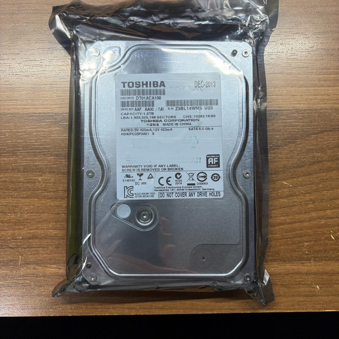 【新品未開封】東芝 3.5インチ HDD 1TB DT01ACA100 SATA