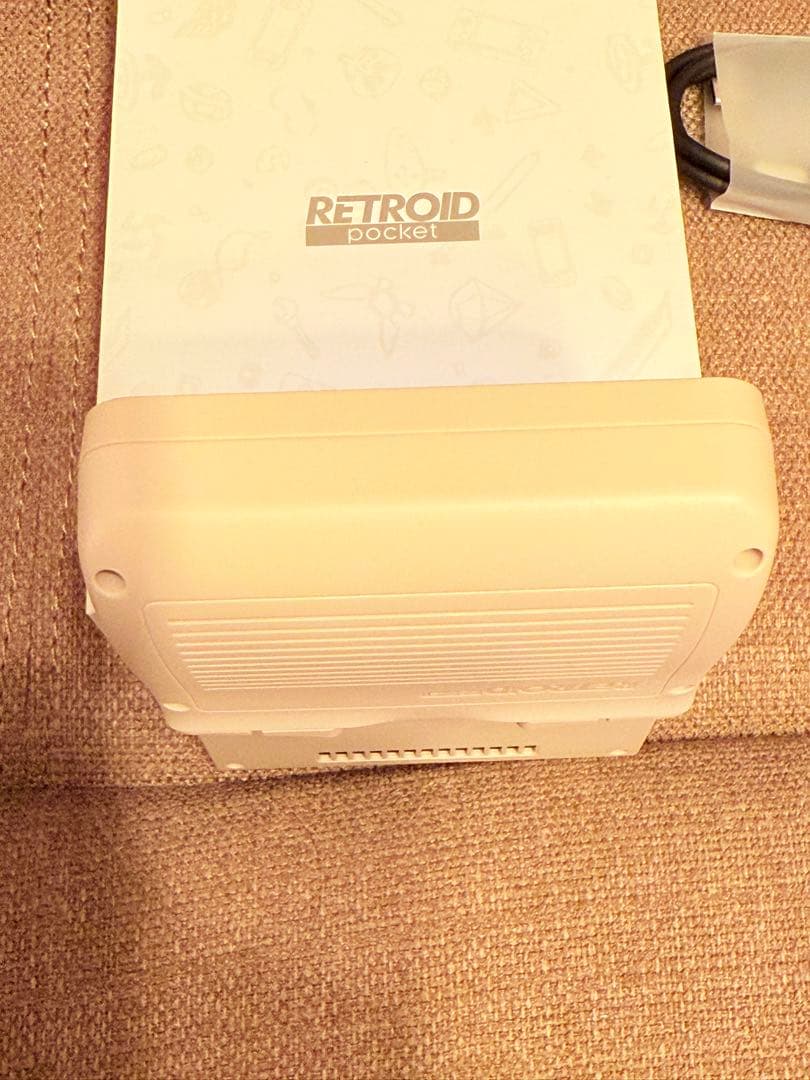 Retroid Pocket Classic Retroカラー ＋ 純正ケース