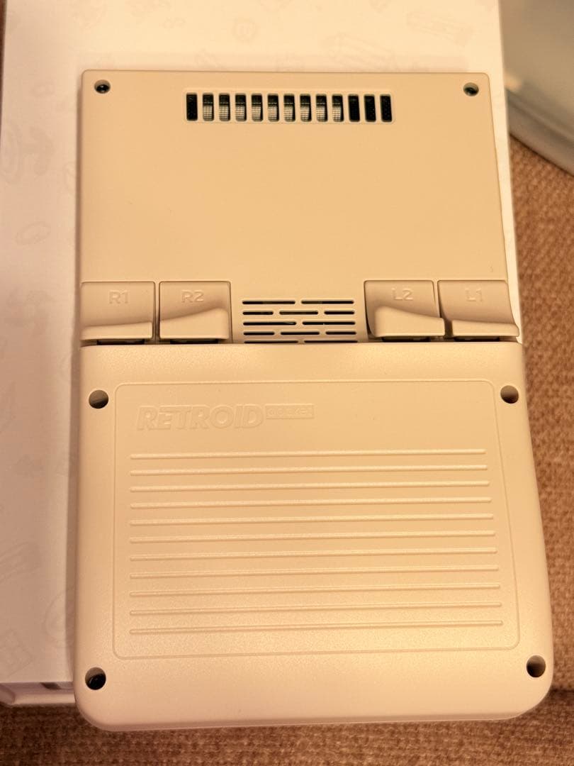 Retroid Pocket Classic Retroカラー ＋ 純正ケース
