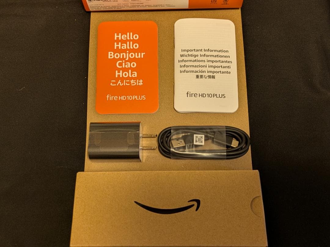 【美品】11世代 Fire HD 10 Plus ワイヤレスキーボードセット