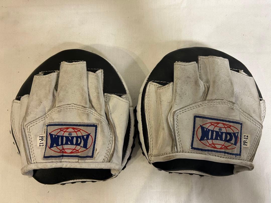 WINDY ボクシングキックミット　シンガード　パンチングミット　ファールカップ