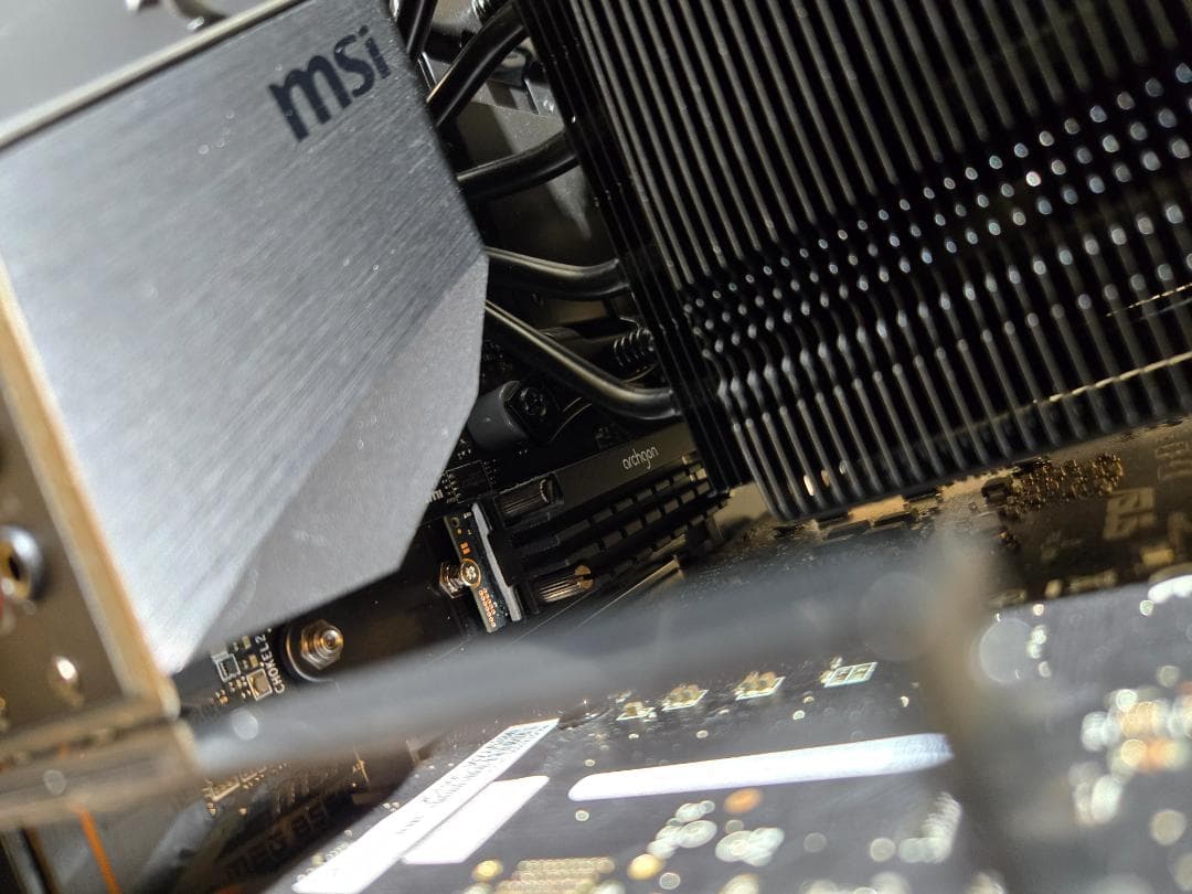 Ryzen 5900X (12コア24スレッド), Crusial 32GB