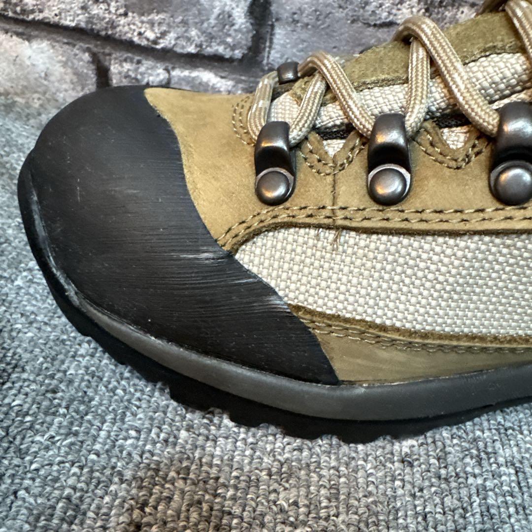 モンベル トレッキングシューズ ゴアテックス 登山靴 23.5