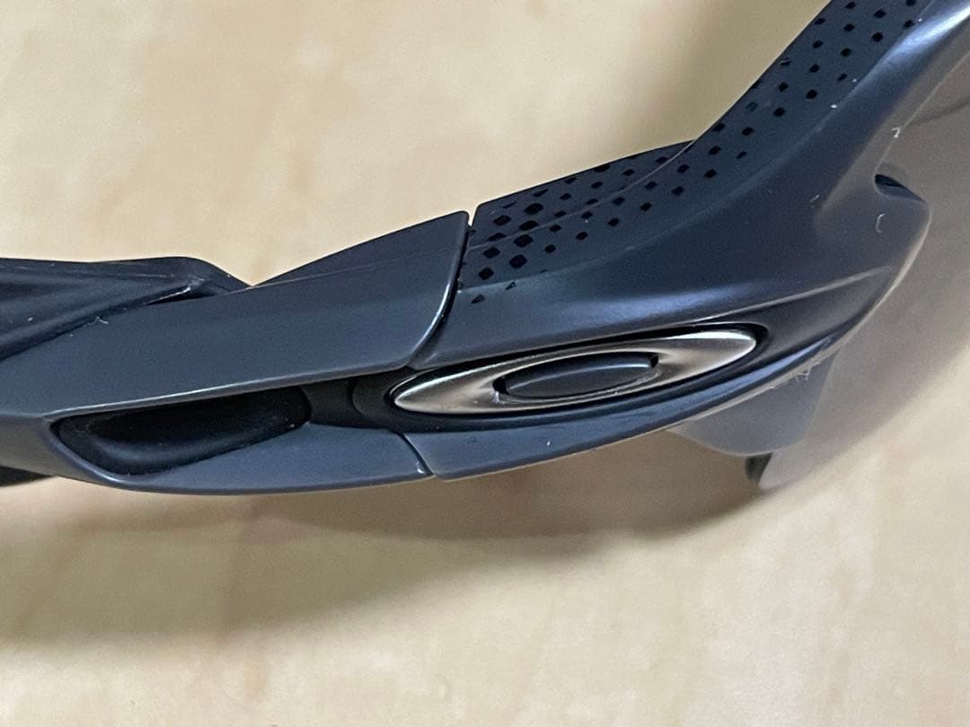 と*よ様 超美品　OAKLEY オークリー OO9271-5261 サングラス