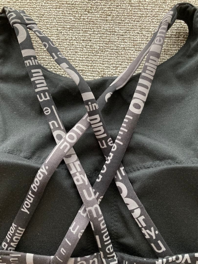 タグ付新品【Lululemon】ルルレモンEnergy Bra 6 ブラトップ