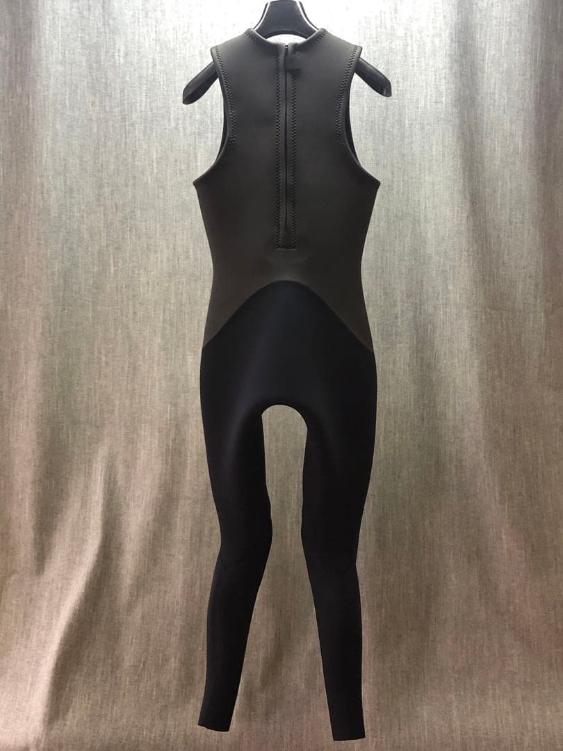 ぢめんさん専用　ウェットスーツ 新品未使用