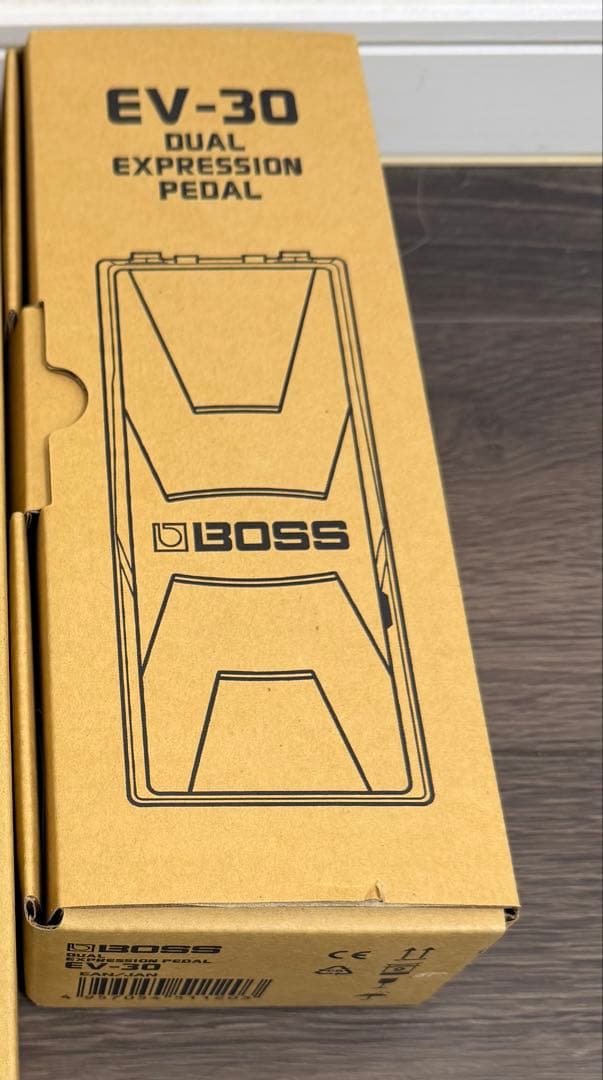 BOSS EV-30 デュアルエクスプレッションペダル