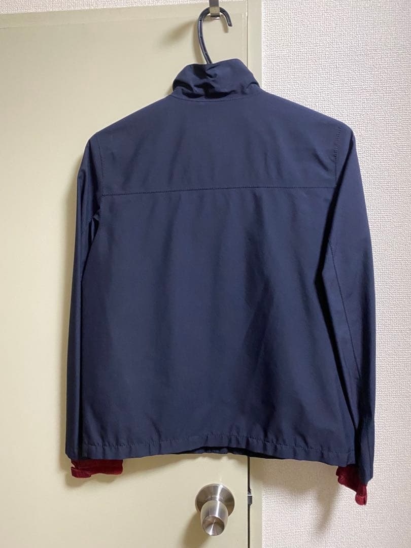 「プラダスポーツ ゴアテックス紺ブルゾン美品」