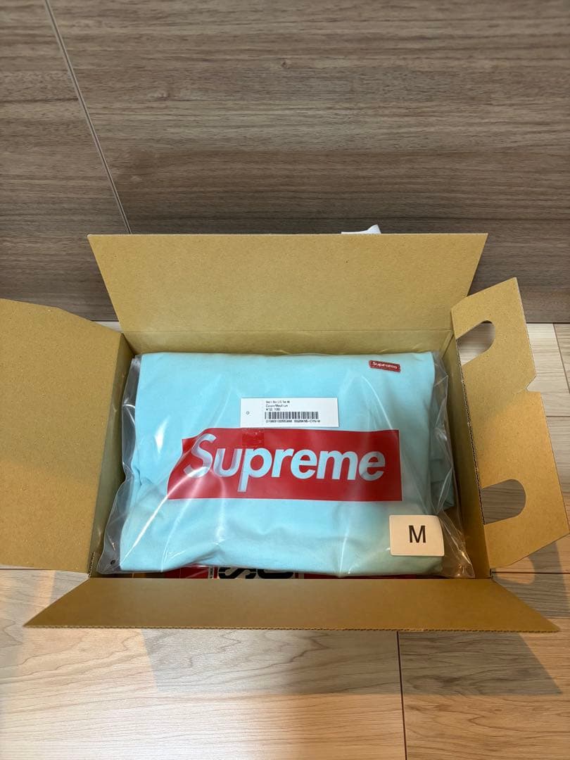 Supreme Small Box ロンT