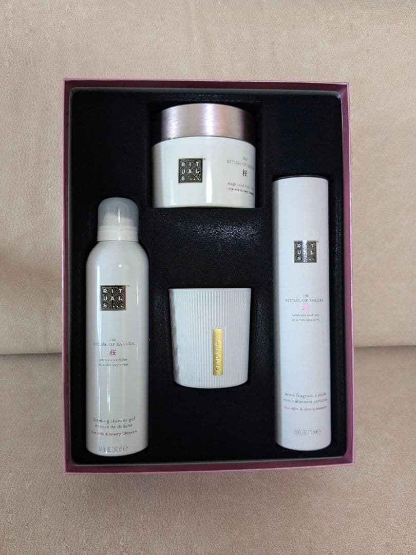新品未使用 Rituals サクラ ギフトセット L 桜＆ライスミルク香り