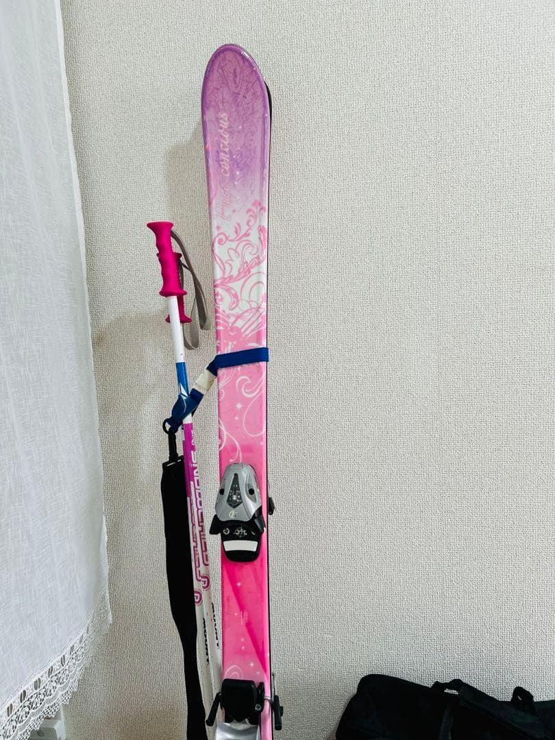 【お得なフルセット】 スキー板140cm、ビンディング、靴23cm、ストック