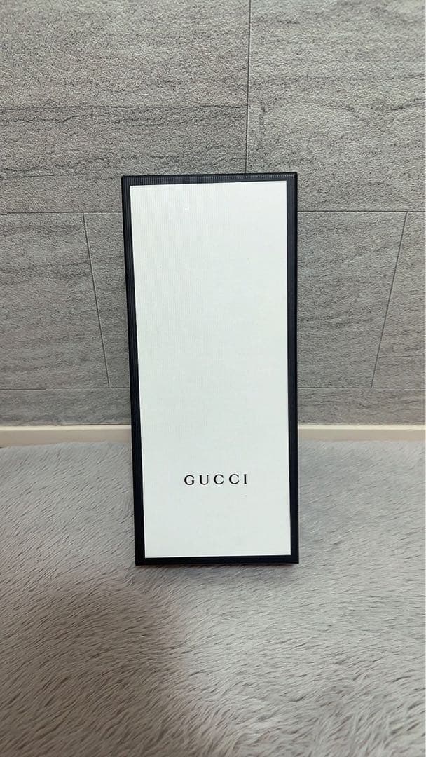 GUCCI ヘアバンド クリーム・レッド