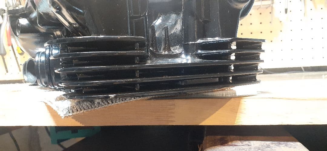 CB750F　CB750FBB　シリンダーヘッド　再塗装品