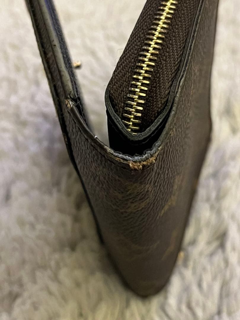LOUIS VUITTON モノグラム 財布