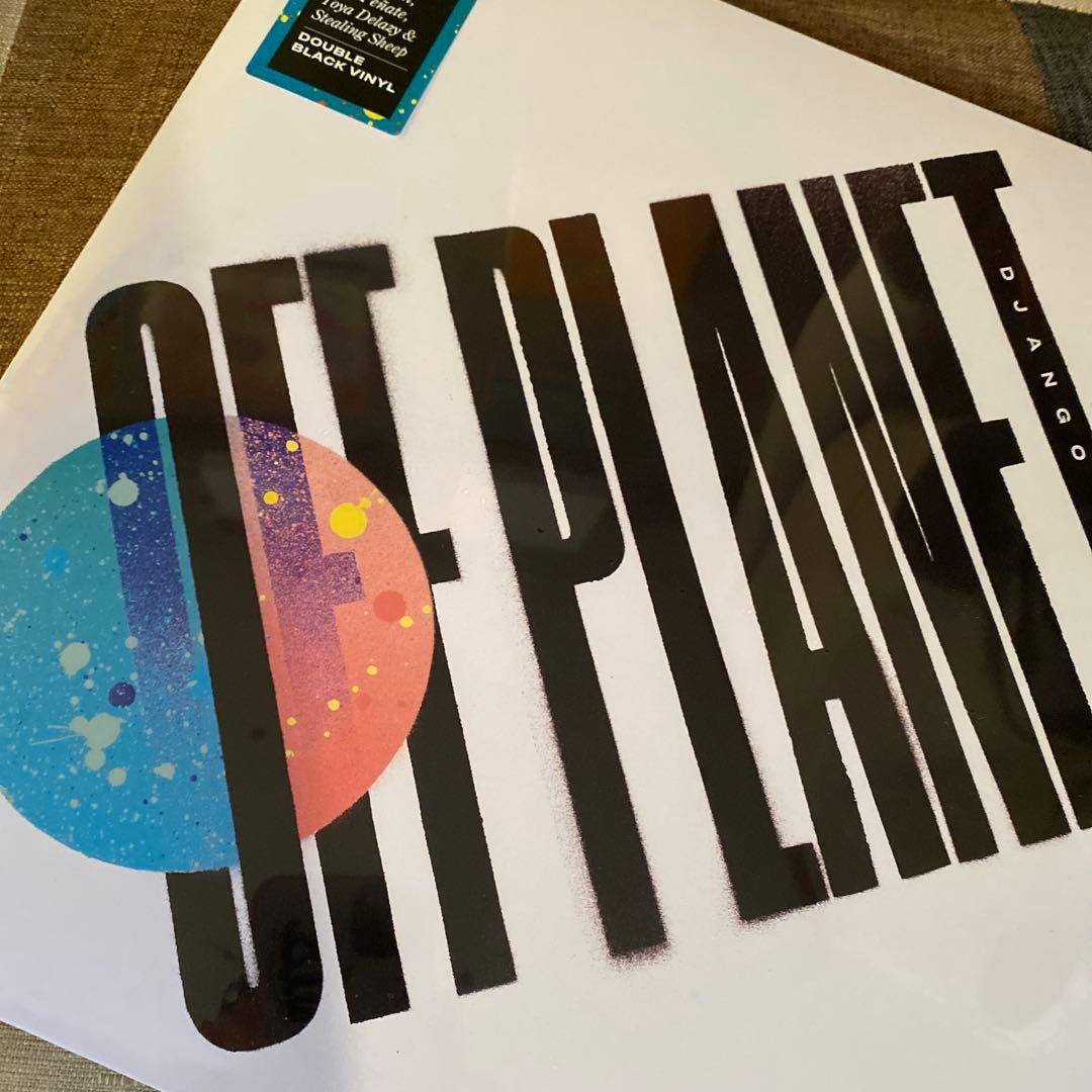 Django Django Off Planet 黒バイナル