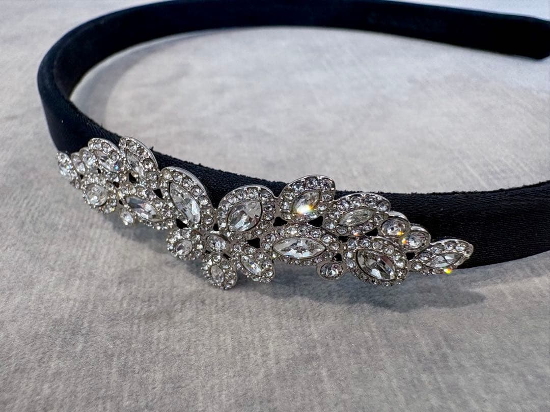 【美品】SWAROVSKI スワロフスキー　カチューシャ