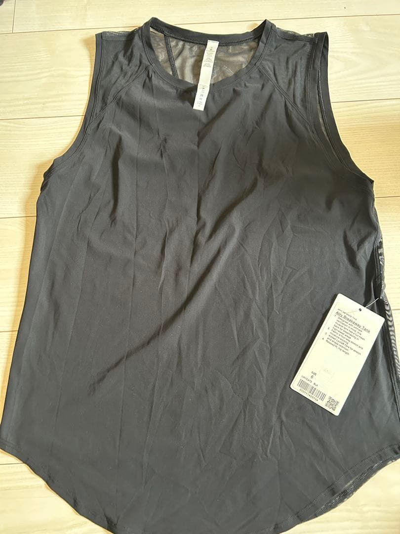 ヨガ・ピラティス Lululemon Airy Breakaway Tank Size 6