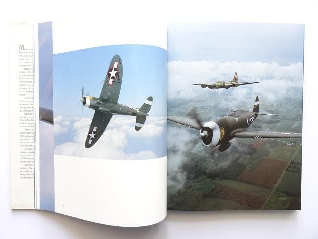 洋書◆クラシック軍用機 写真集 本 戦闘機 爆撃機 飛行機 B-29 P-51