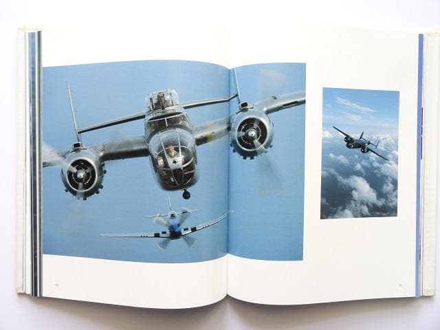 洋書◆クラシック軍用機 写真集 本 戦闘機 爆撃機 飛行機 B-29 P-51