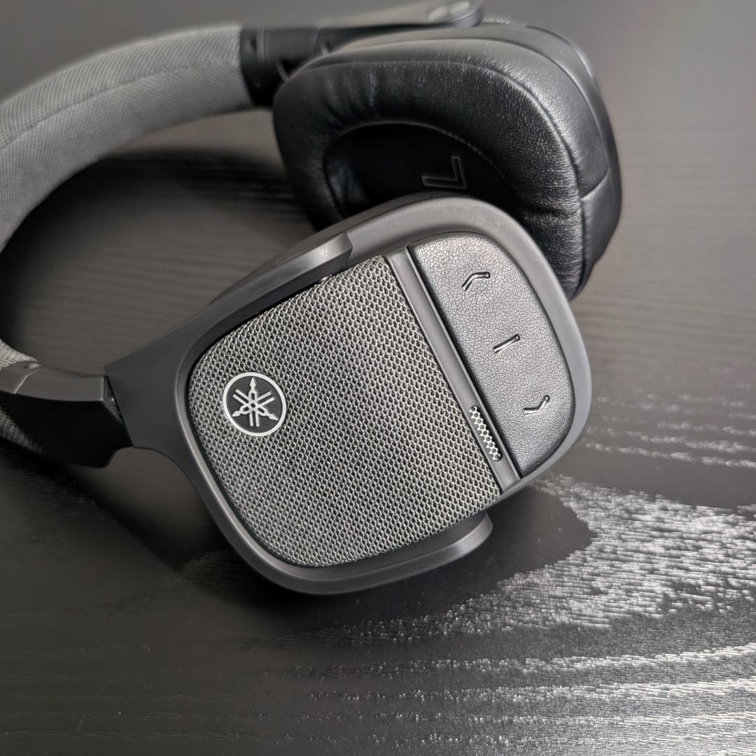 ヘッドホン YAMAHA YH-L700A