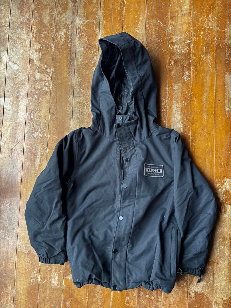 VOLCOM キッズ　ウェア上下　S 130