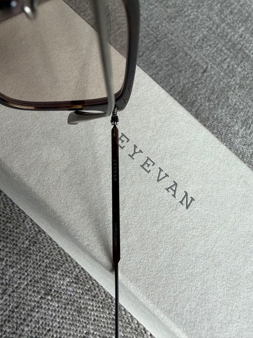 EYEVAN アイヴァン　Damas SUNOLB